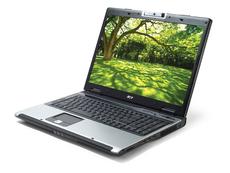 Acer Aspire 7004 Notebook