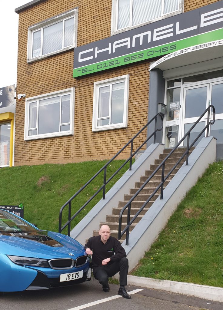 BMW i8 Ian Bevis Chameleon (1)