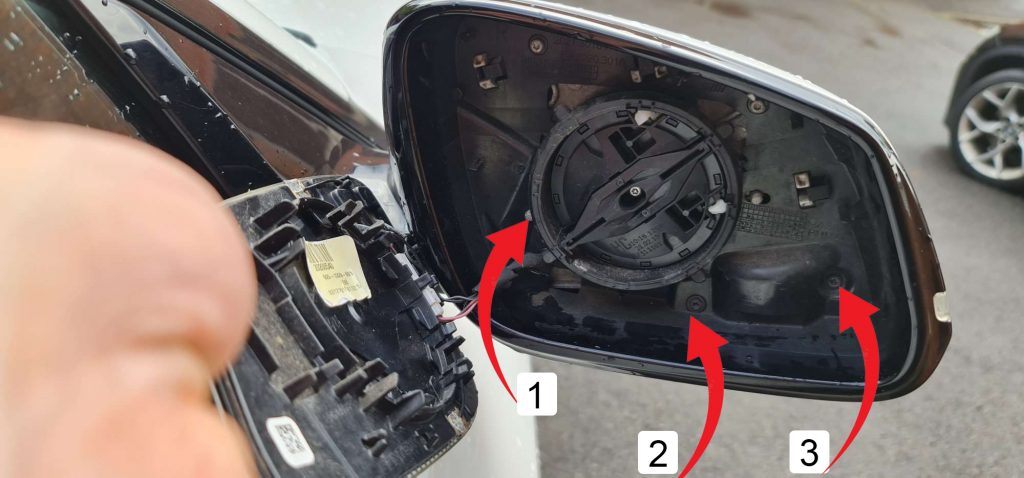 BMW Dynamic LED Audi Style Sweep Indicator Fitting Instructions